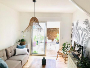 Maison BB Burgonce Bohème centre avec extérieur WIFI gratuit et NETFLIX